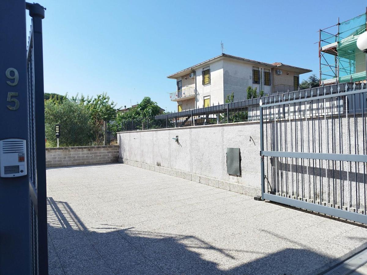 Luciano Relax Apartment Roma Exterior foto